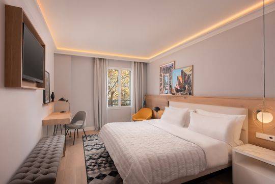 Premium Room